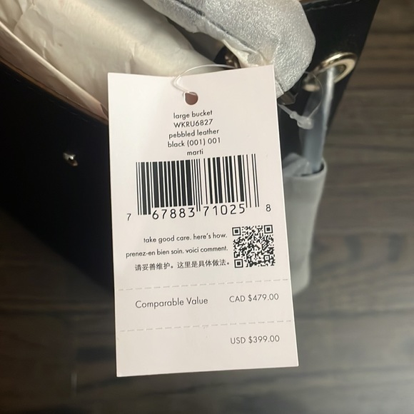 Kate Spade Bucket Purse - Picture 2 of 4